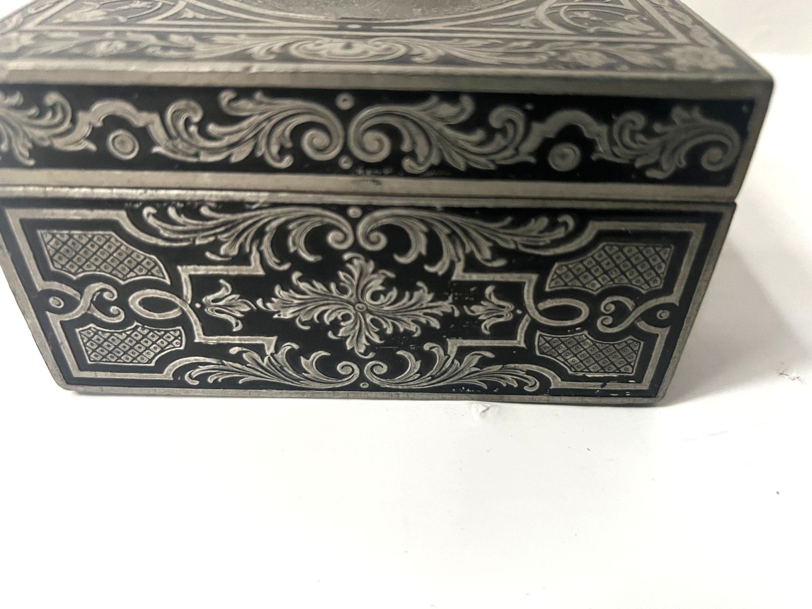20th Century Marquetry Jewelry Box With Engraved Metal Depicting A Lively Scene photo vinterior