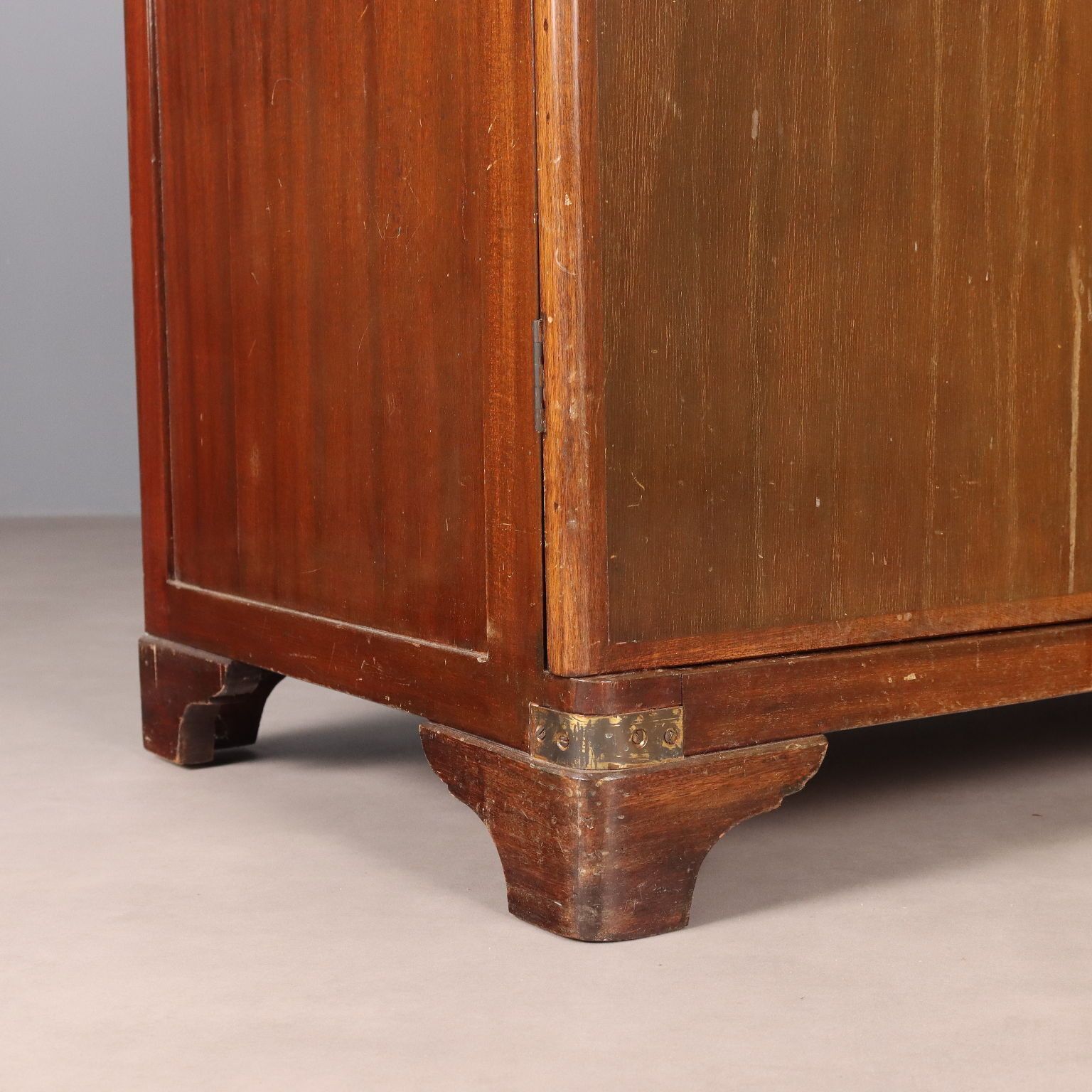 Antique Chest Of Drawers Mahogany Brass 4 Drawers XX Century photo vintage