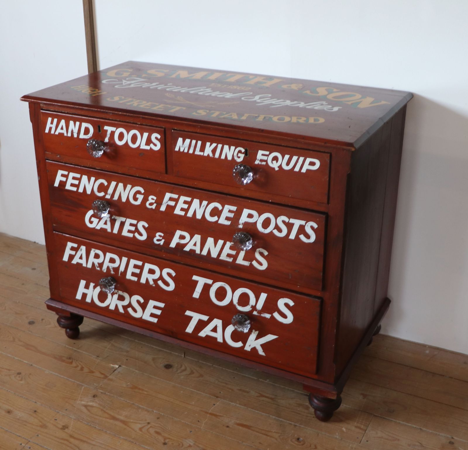 A Lovely Victorian Painted Pine Chest Of Four Drawers,  Sign Written For The Smiths Agricultural Merchants Of Stafford. photo vinterior