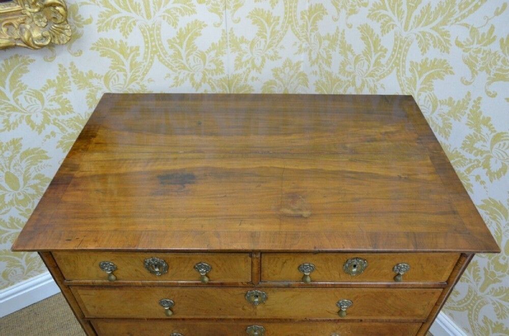 2250.0 Early 18th Century Walnut Chest Of Drawers photo