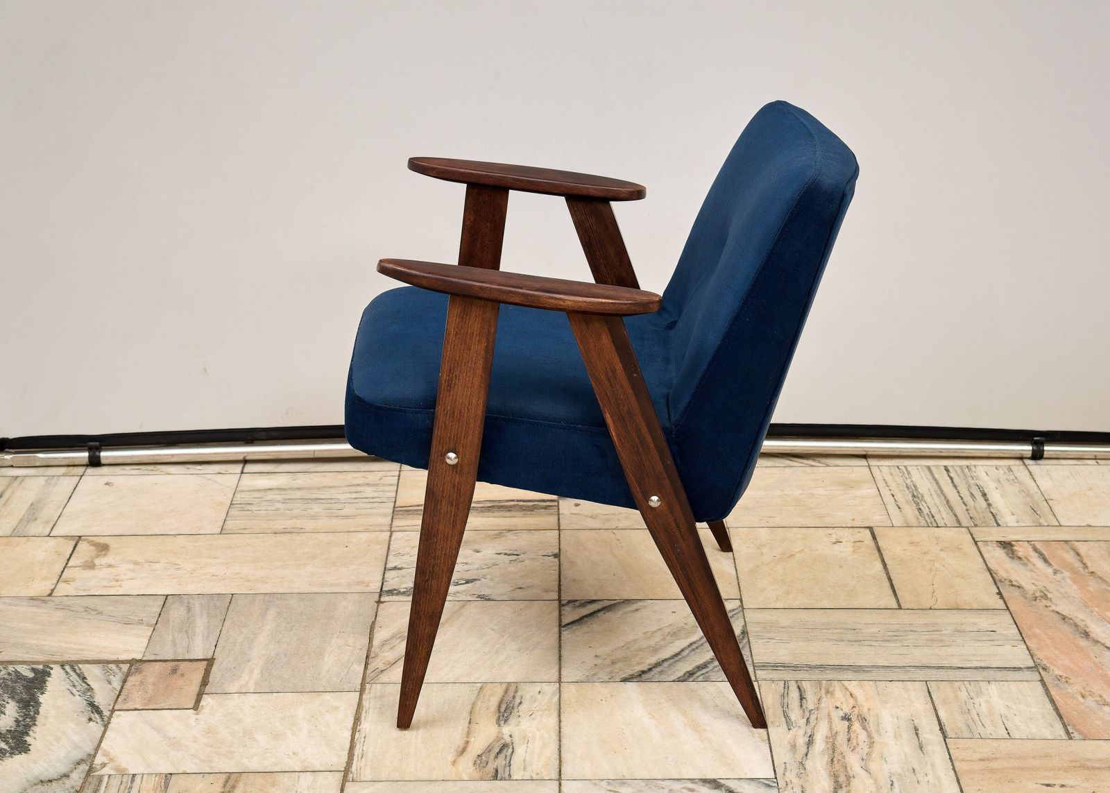 366 Vintage Style Armchair, Designed By Chierowski, Poland, 1960 photo 350.0
