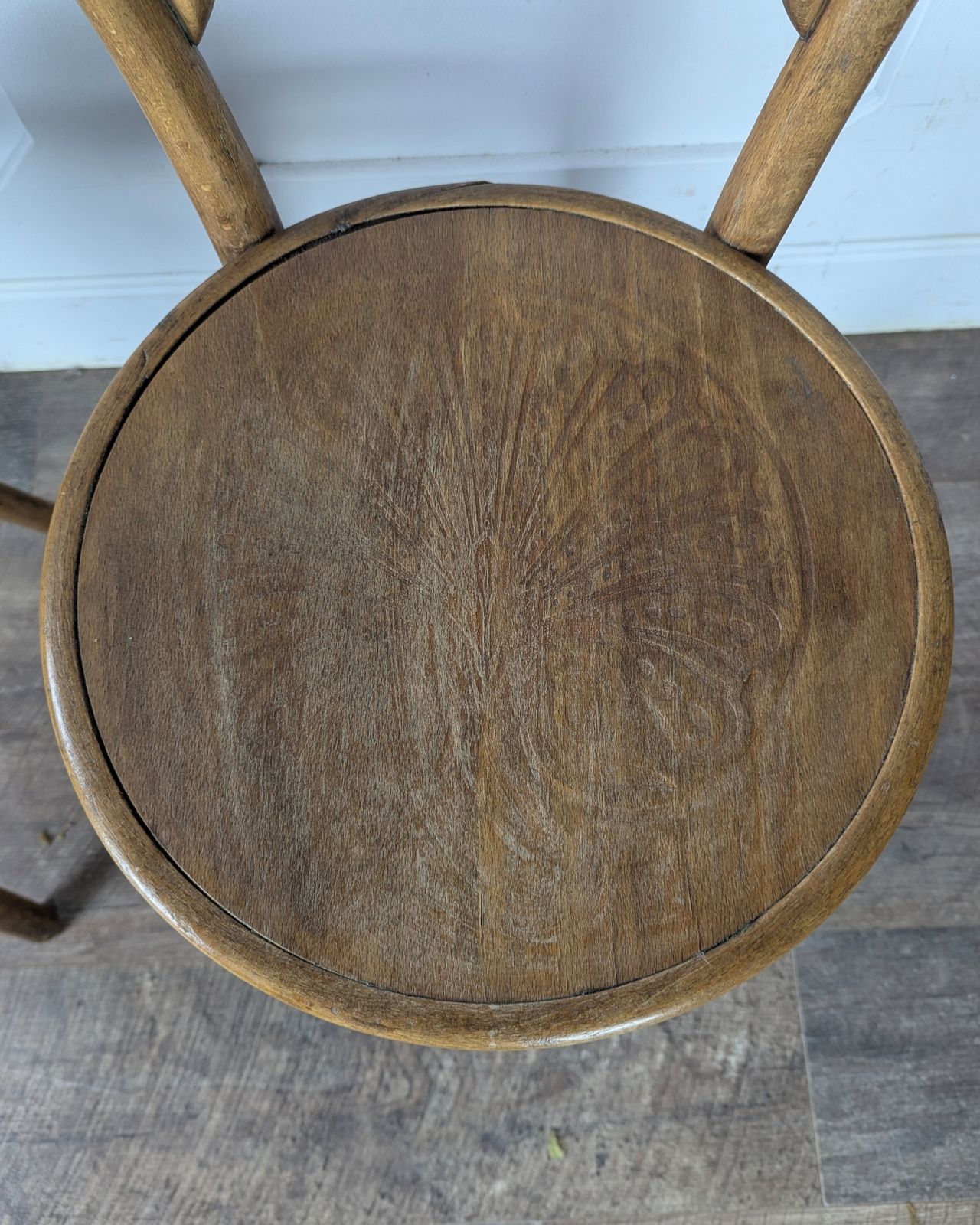 photo furniture Pair Of Early 20th Century Thonet Bentwood Chairs