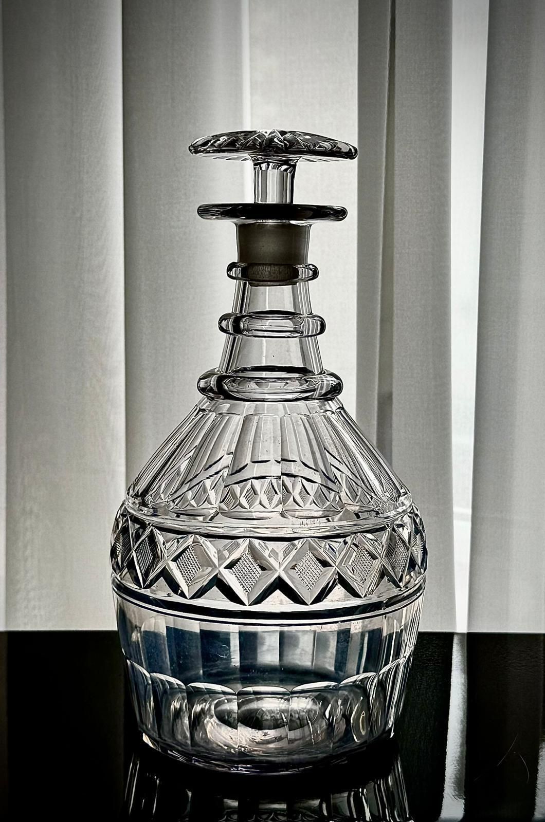 Late Georgian / Early Regency Cut Glass Decanter, C.1810–1830 photo furniture