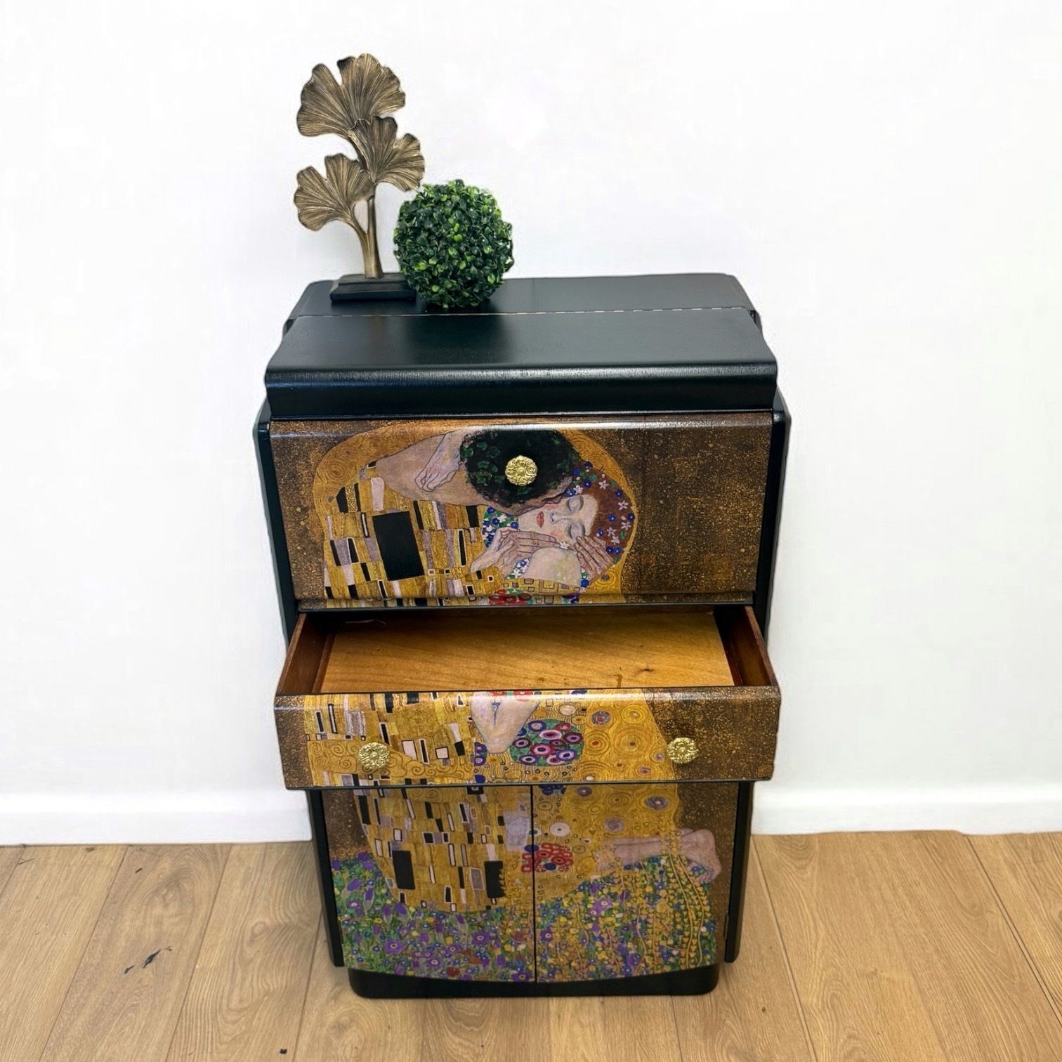 Black Art Deco Nathan Cocktail Cabinet With Gustav Klimt The Kiss Mural, Black, Drinks, Dresser photo 1375.0