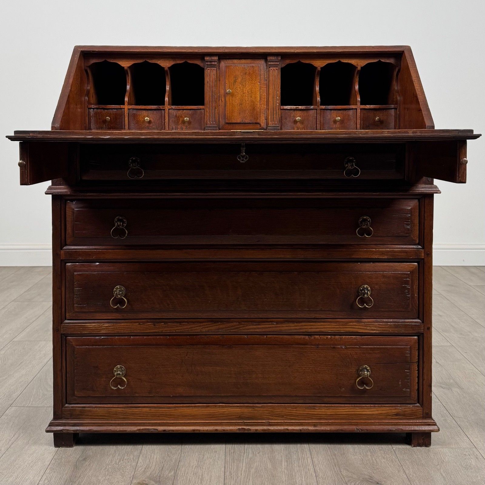 Antique 20th Century Fine Quality Bureau In Oak photo furniture