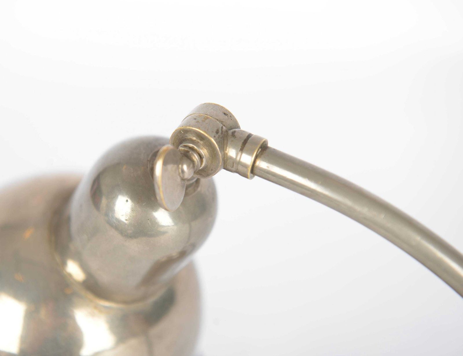 Bauhaus Functionalist Desk Lamp, 1930s Nickel Plated Art Deco Lamp, Vintage Adjustable Lamp, Modernist Desk Lamp photo vinterior