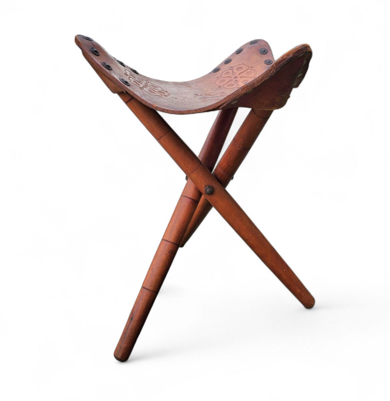 photo furniture 2 X Matching Vintage Tooled Leather Tripod Chair / Camp Chair /