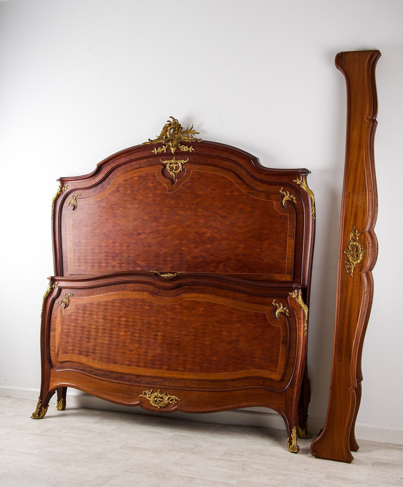 Stunning Antique French Kingwood Parquetry And Ormolu Mounted Bed photo for sale