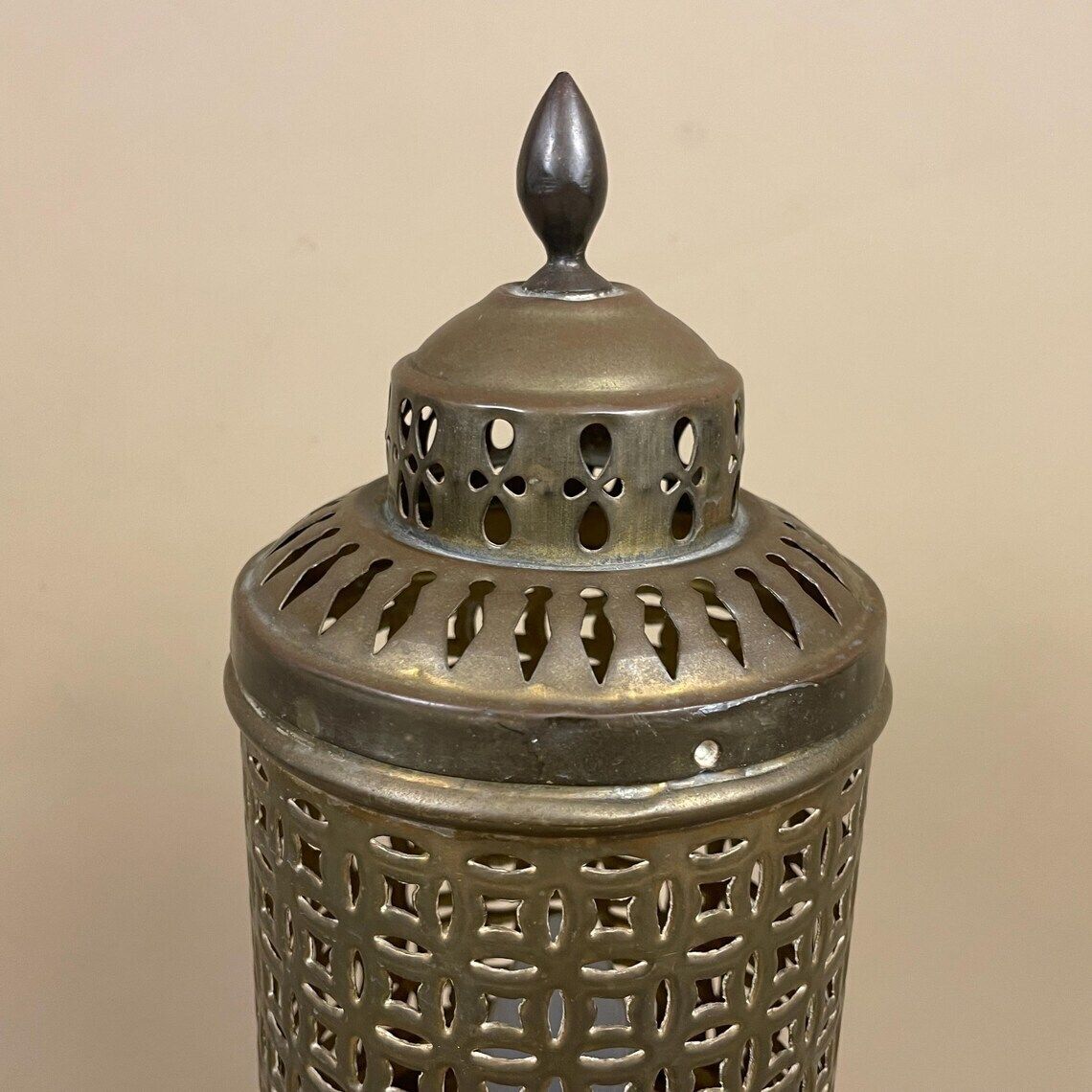 Antique Moroccan Brass Gold Metal Lamp Light Bedside Side Table Desk Ornate Detail Vintage Handmade Patterned Cylinder Lantern Marrakech Lid photo 149.0