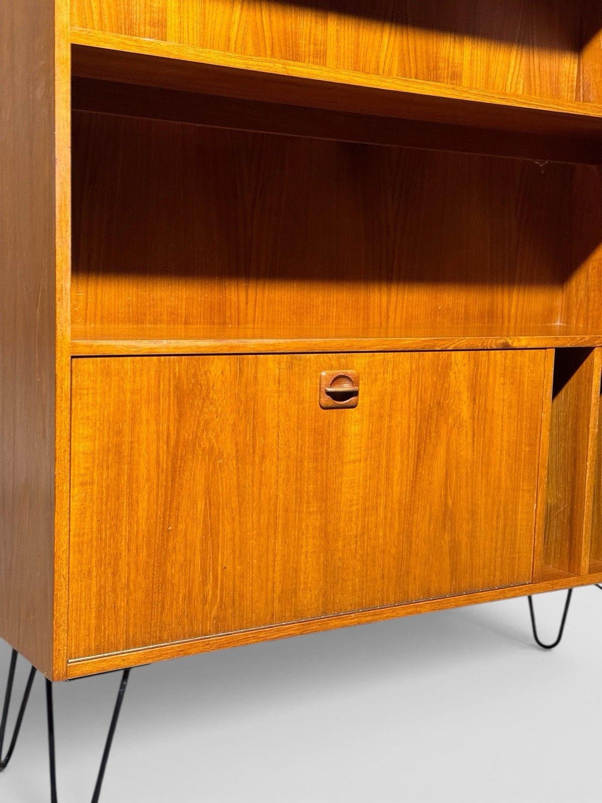 Danish Poul Hundvead Teak Bookcase Record Cabinet Hair Pin Legs Retro C1970s photo Furniture