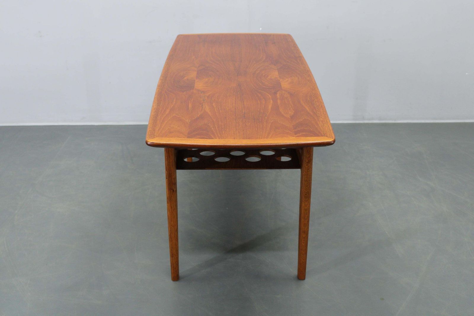 Danish Midcentury Coffee Table With Teak Veneer And Oak Base, 1960s photo vinterior