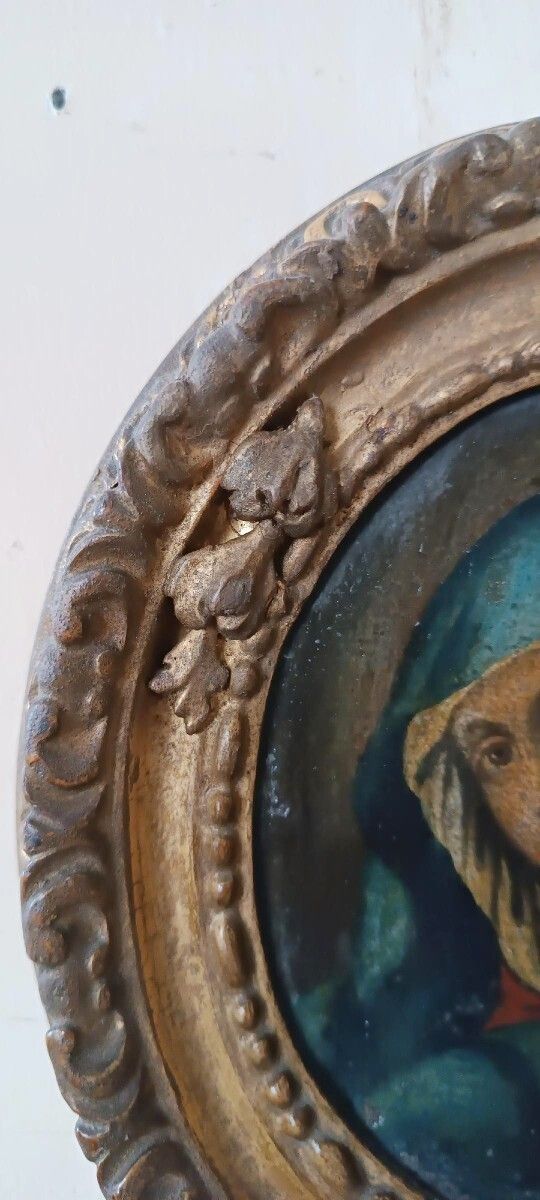 Antique Oval Painting, Antique Frame, Face Of The Virgin Mary photo vintage