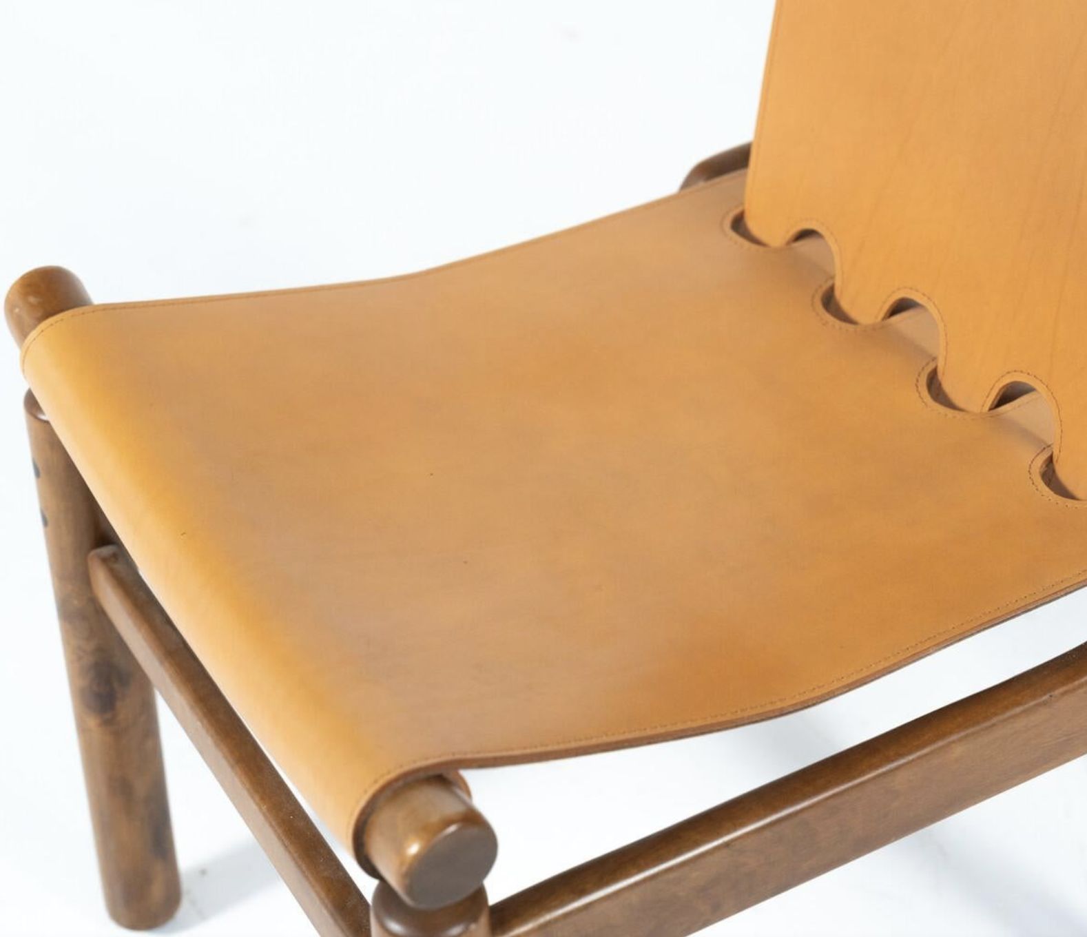 photo furniture Mid Century Modern Set Of 6 Leather Dining Chairs By Ilmari Tapiovaara