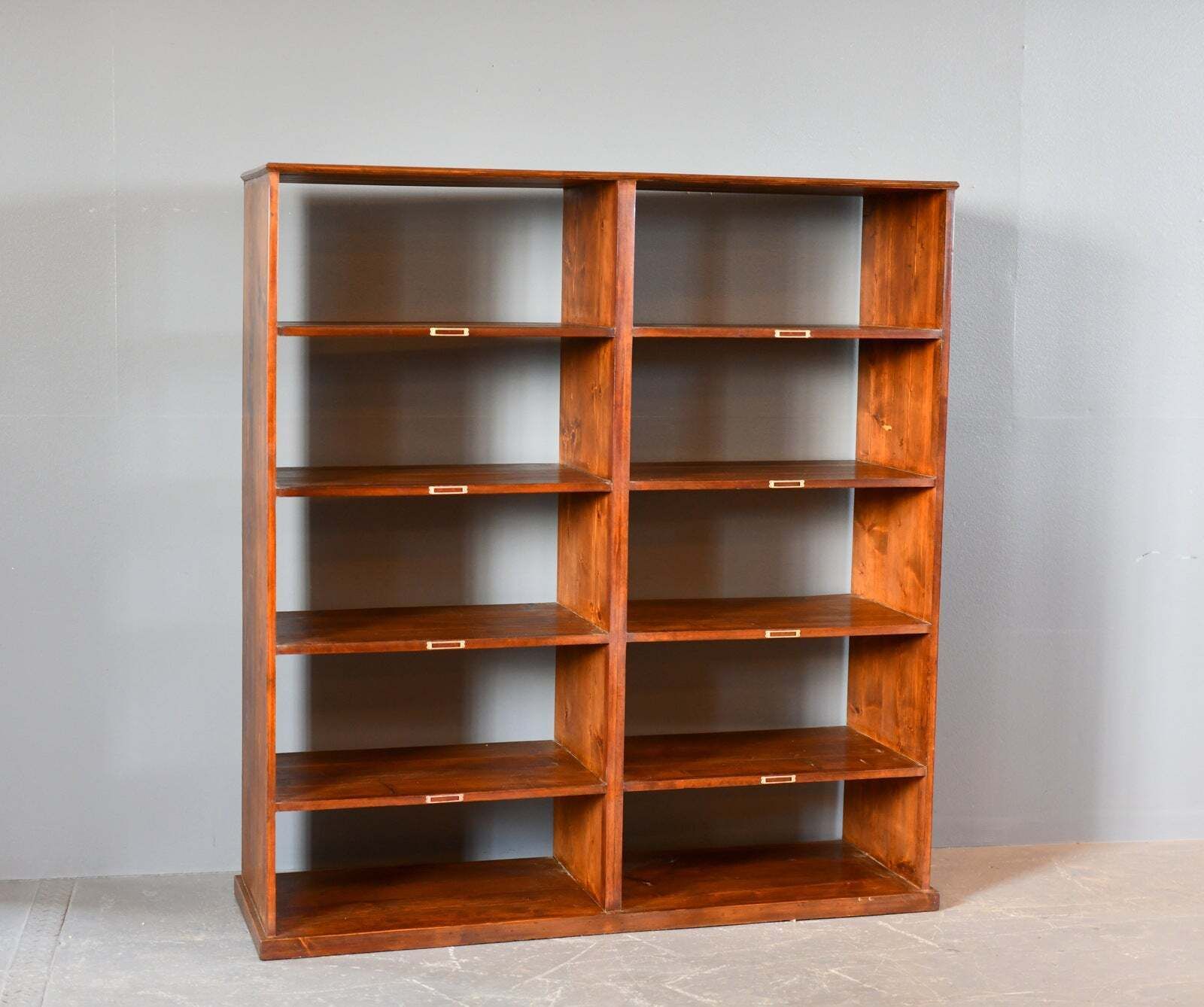photo vinterior Early 20th Century Ironmongers Shelves Circa 1910