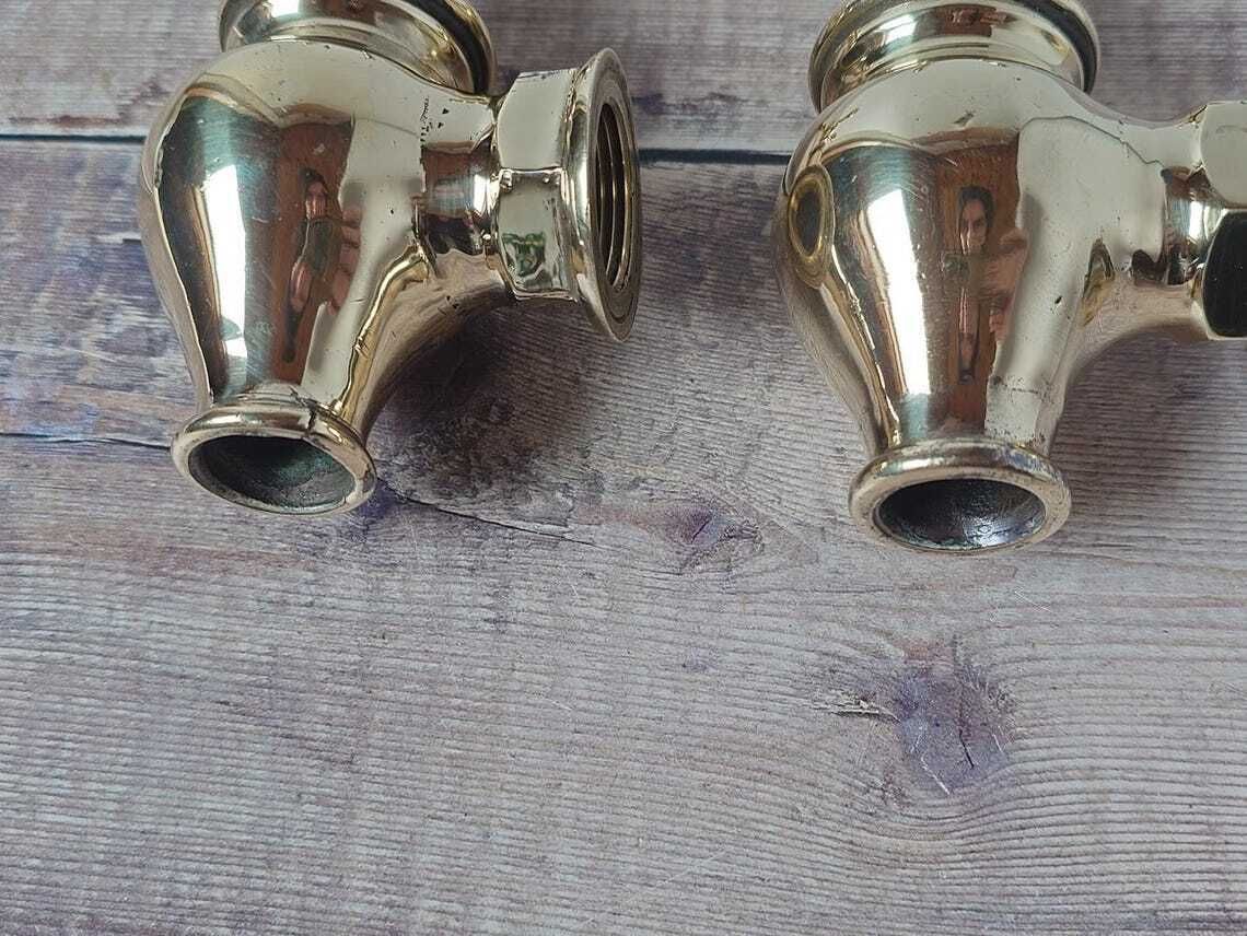 photo vinterior Victorian Brass Globe Bath Taps, Polished And Overhauled