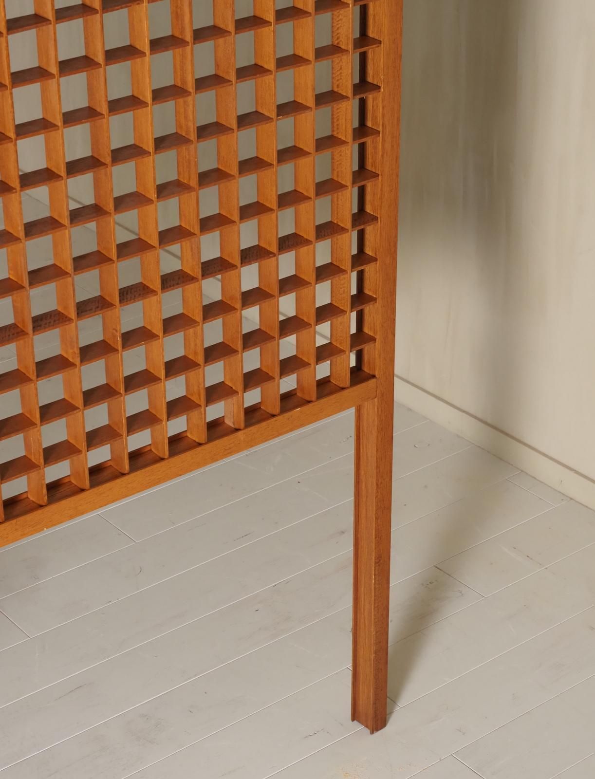 Wooden Room Divider With Lattice Design photo buy