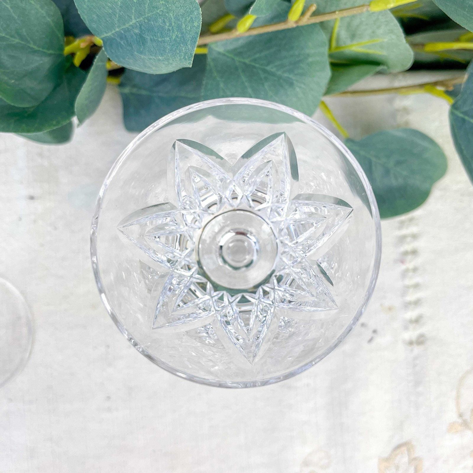 photo furniture 5 York Water Glasses – Stuart Cut Crystal – Vintage Luxury