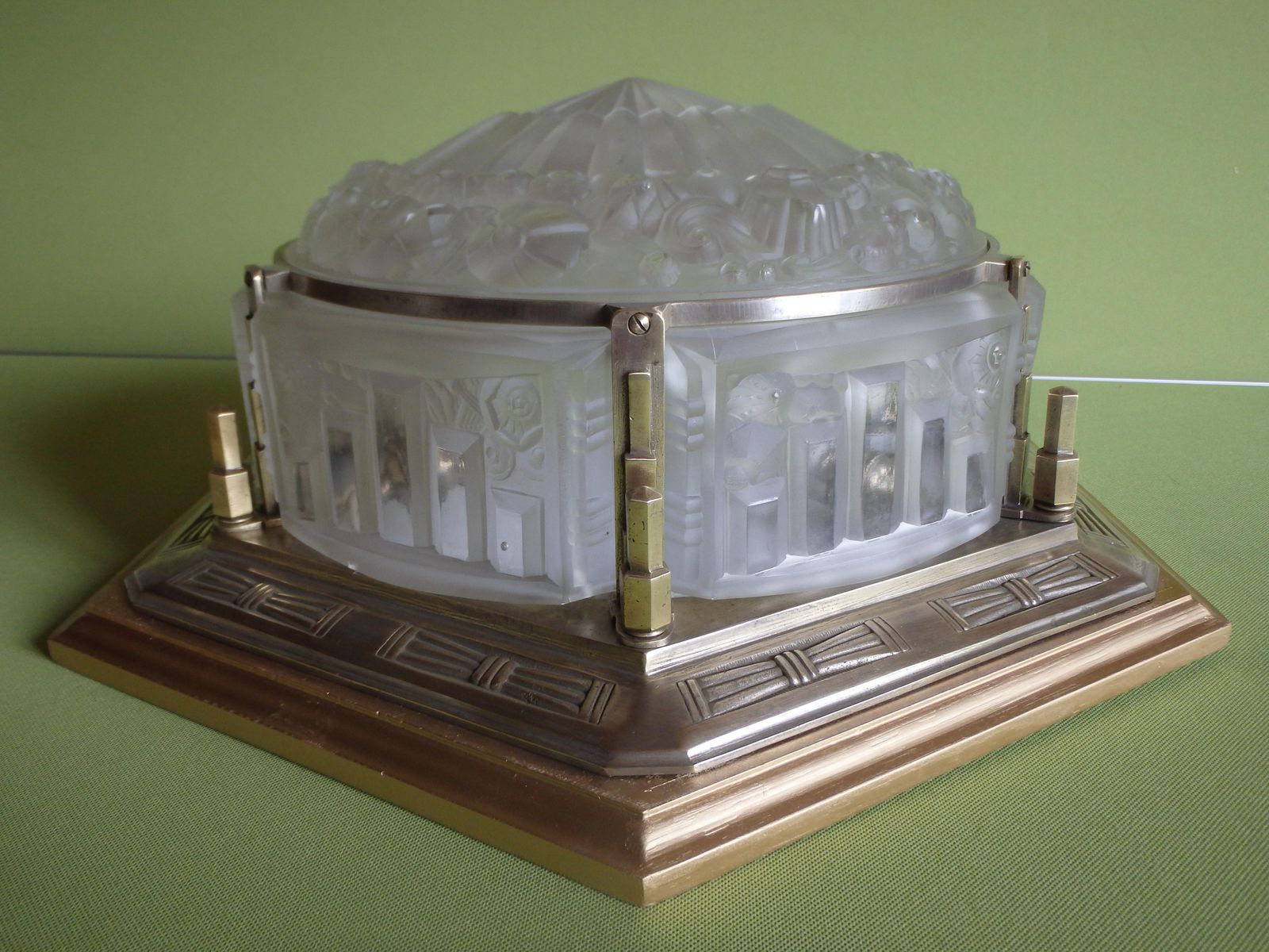 3390.0 Paire Art Deco Large Ceiling Lamp Geometrical Flower Glass And Brass Verlys photo