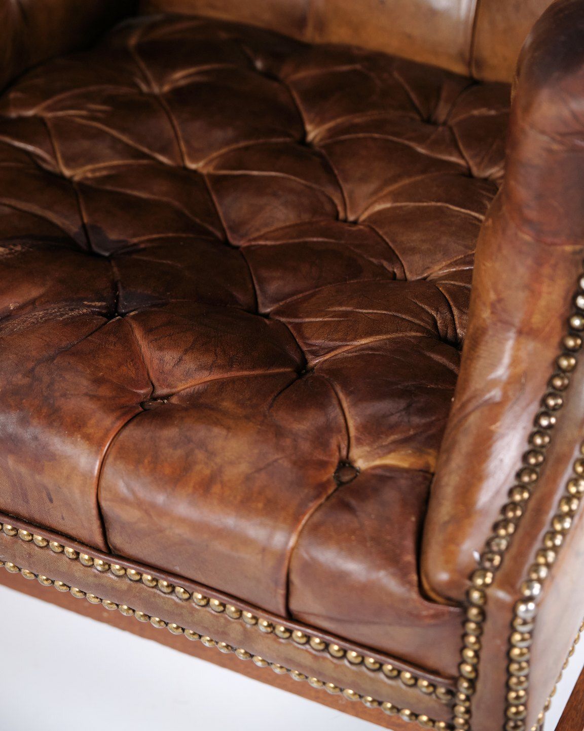 photo for sale Wingback Armchair – Brown Original Leather  – George III Style – Circa 1910