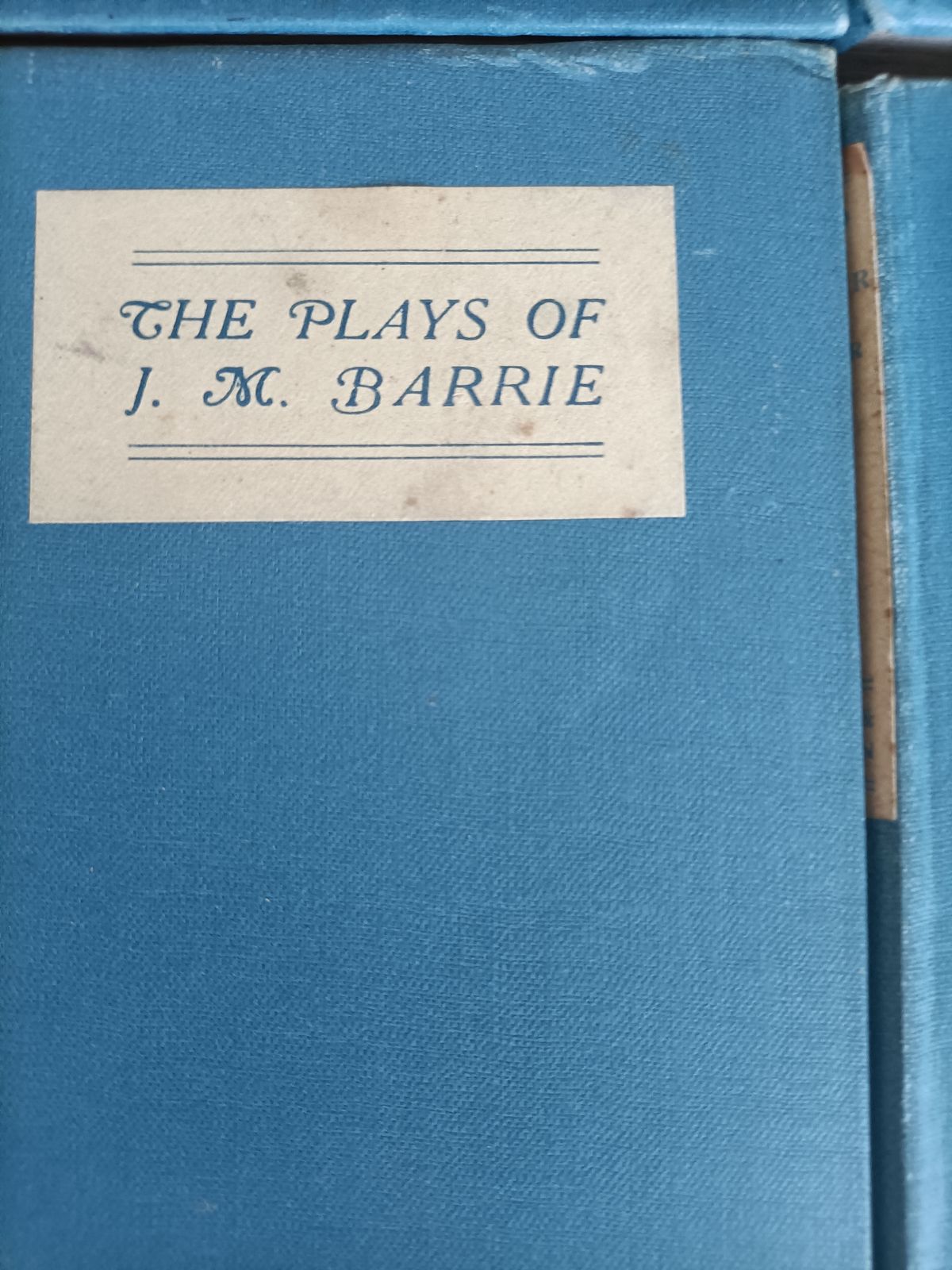 photo furniture 16 Plays And Works Of J.M.Barrie In Hardback.