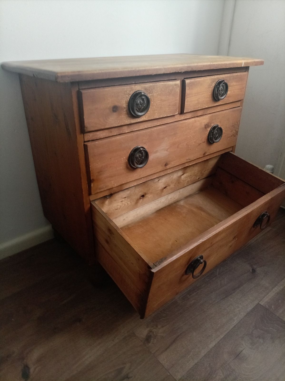 photo buy Chest Of Drawers, Rustic Style.