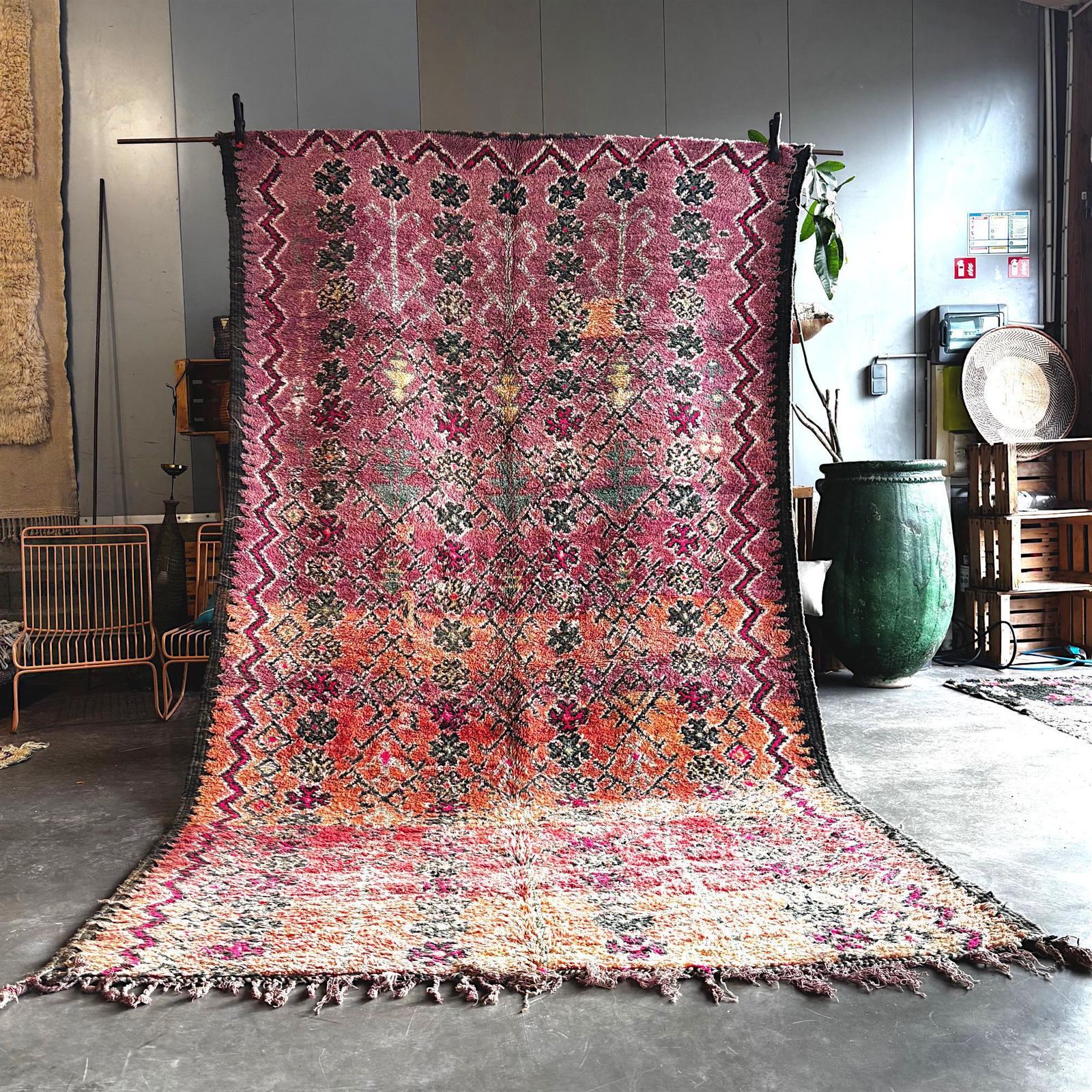 Boho Chic Moroccan Boujad Wool Rug 200x350 Cm  Handwoven Berber Carpet   Authentic Tribal Design