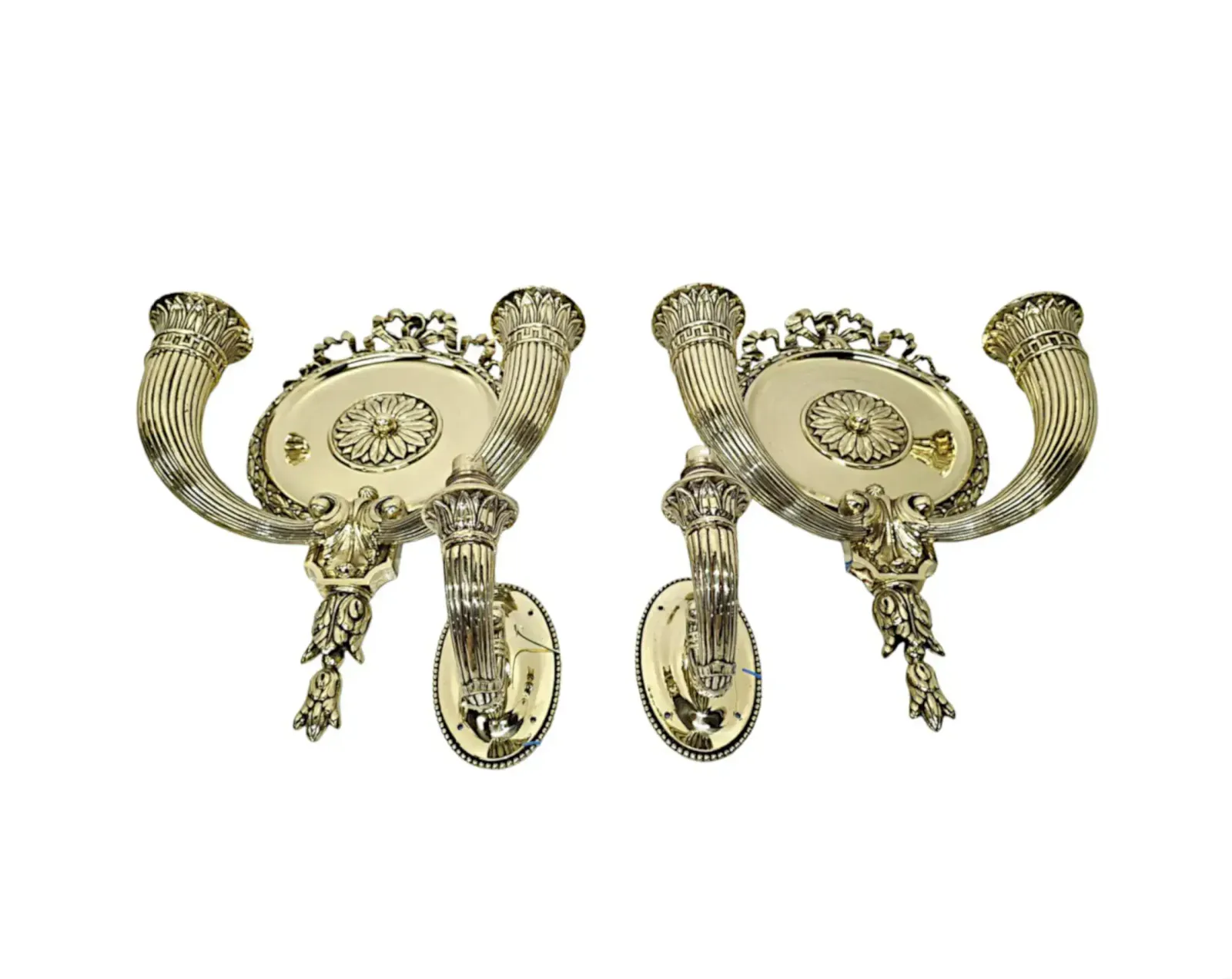 A Very Rare Pair Of Early 20th Century Brass Wall Lights And A Pair Of Matching Smaller Wall Lights photo vintage