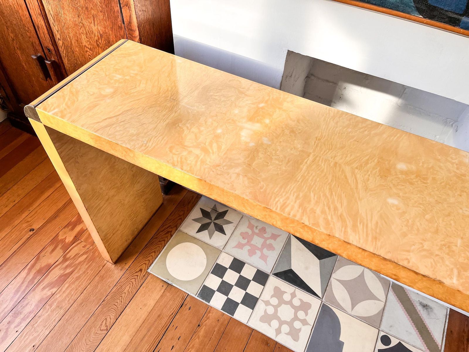 photo vinterior Italian Art Deco Style Burl Wood Console Table