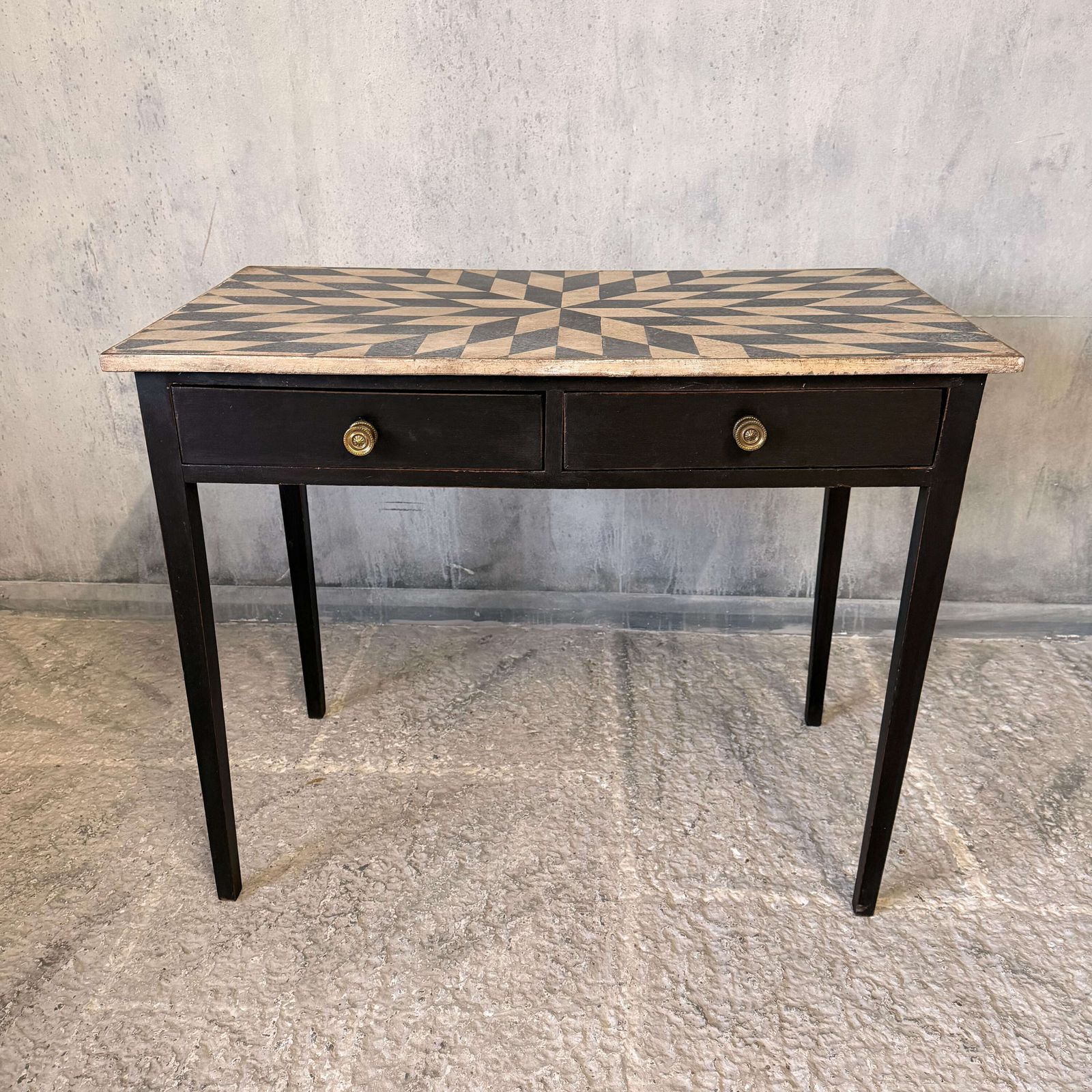 Late Georgian Side Table With Two Drawers And Hand Painted Geometric Top C.1820 photo vinterior