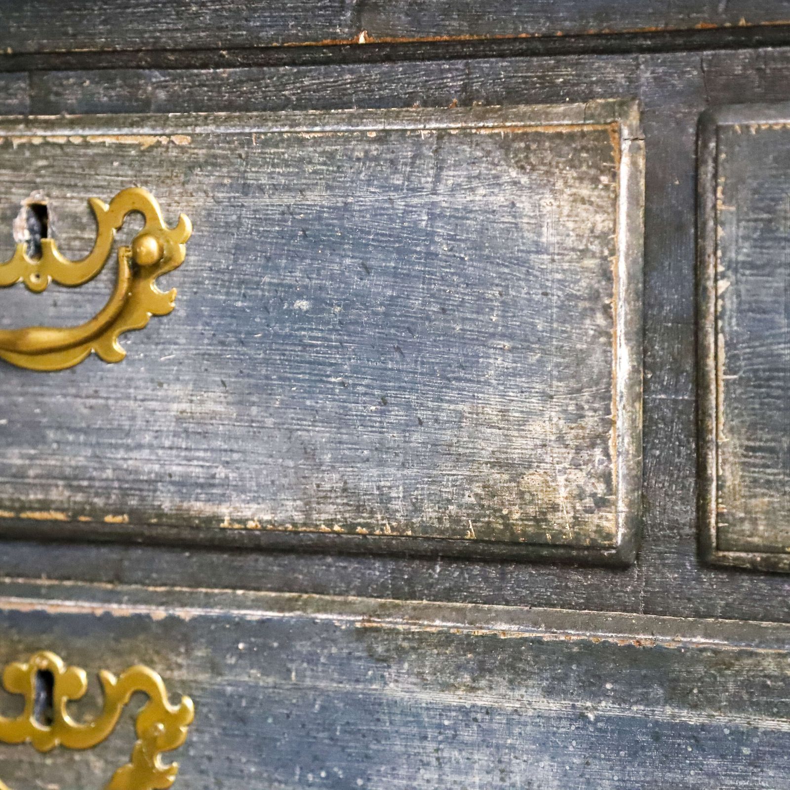 Georgian Chest On Stand C.1760 1780 In Distressed Mottled Blue Finish photo buy
