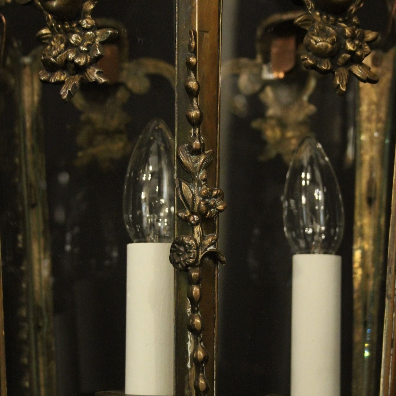 photo furniture French Bronze Triple Light Hall Antique Lantern
