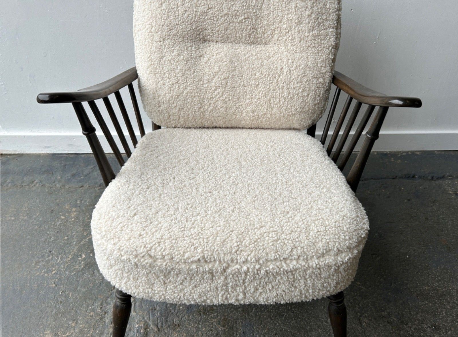 Vintage Mid Century Ercol Model 994 ‘Golden Dawn’ Windsor Armchair photo 849.0