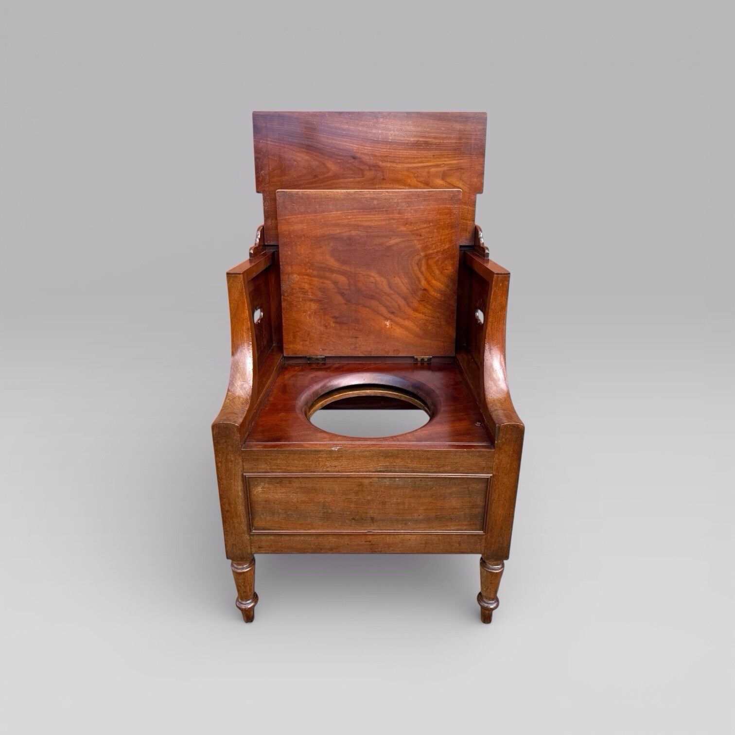 Antique Georgian Gillows Mahogany Bedside Table Cabinet | Pot Cupboard photo Furniture