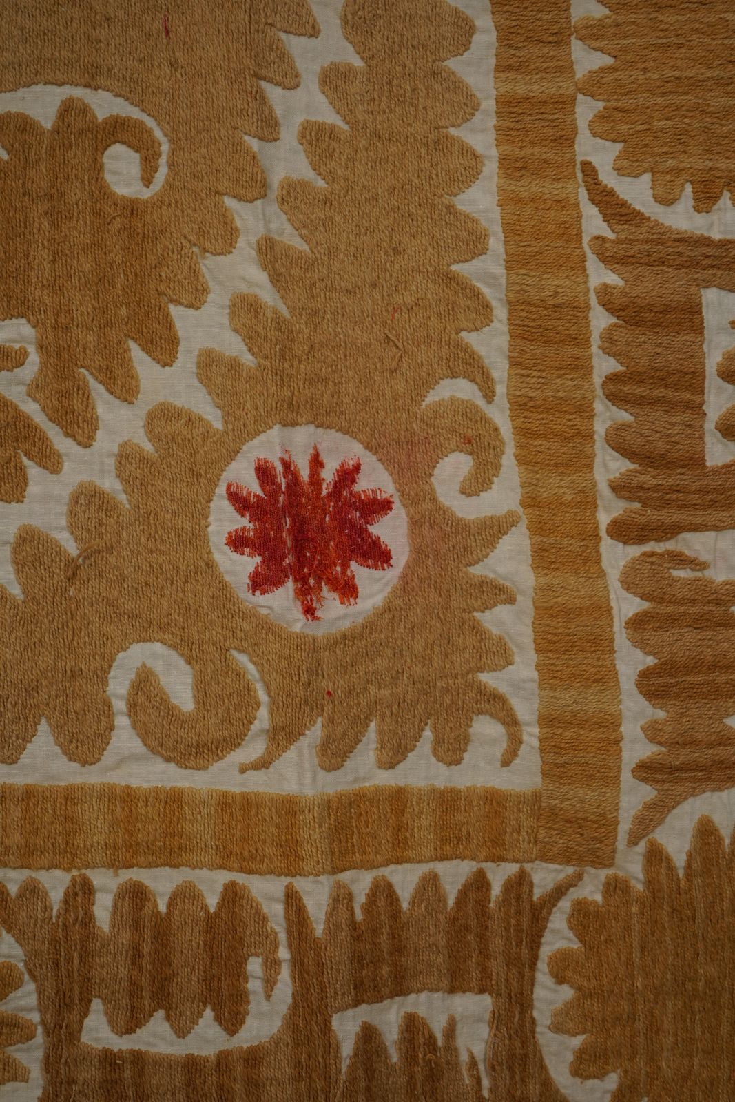 Vintage Suzani Wall Hanging, Mustard Brown Red Green Uzbek Hand Embroidery 4'4'' X 4'7'' photo Textiles