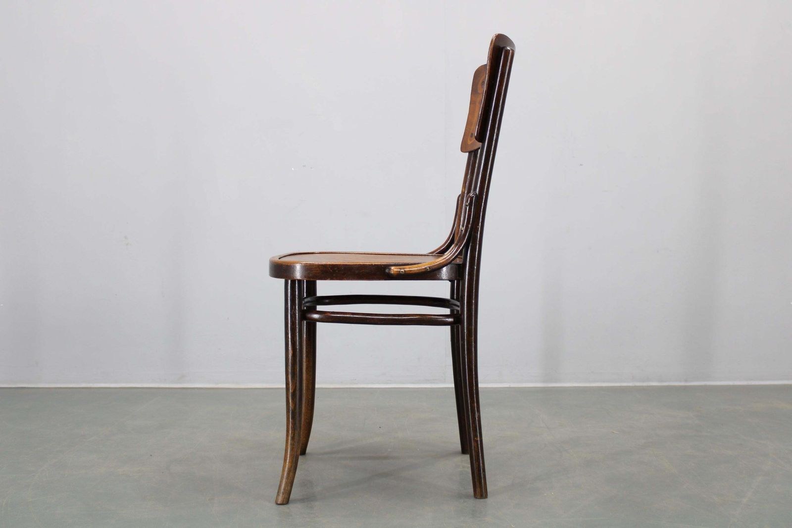 Pair Of Thonet Art Nouveau Bentwood Chairs, Czechoslovakia, 1920s photo for sale