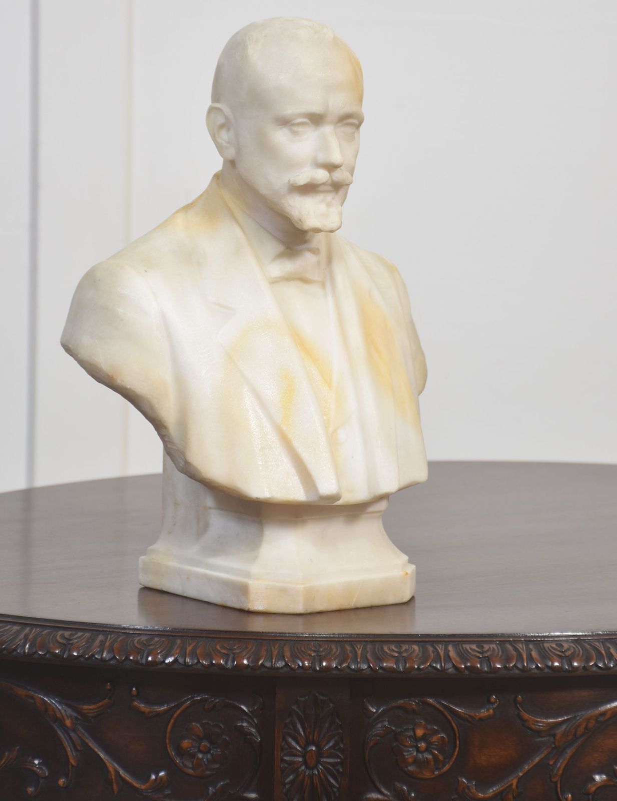 Marble Portrait Bust Of A Gentleman photo furniture
