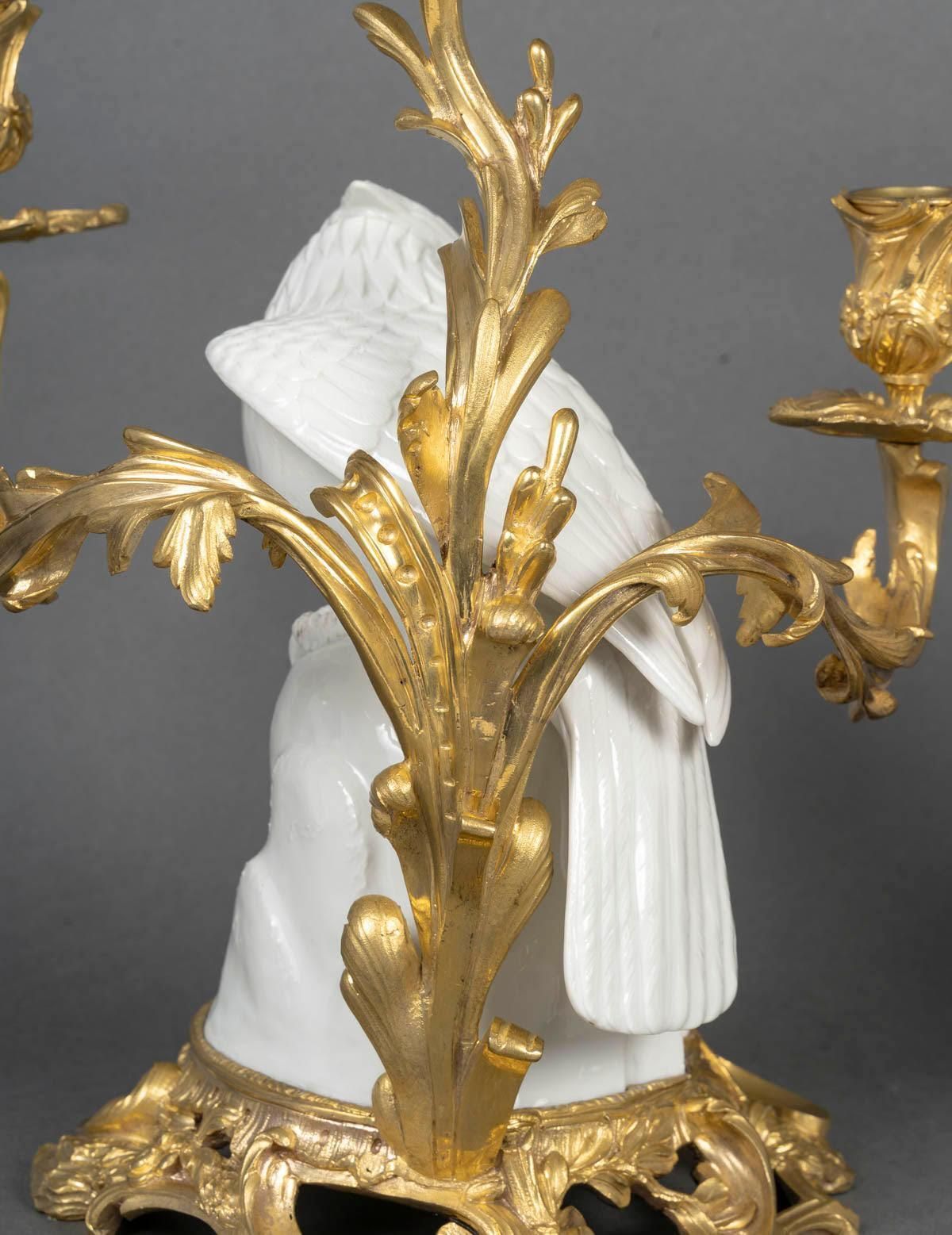 photo furniture Pair Of Gilt Bronze Candelabras, Falcons In Japanese Porcelain, 19th Century.