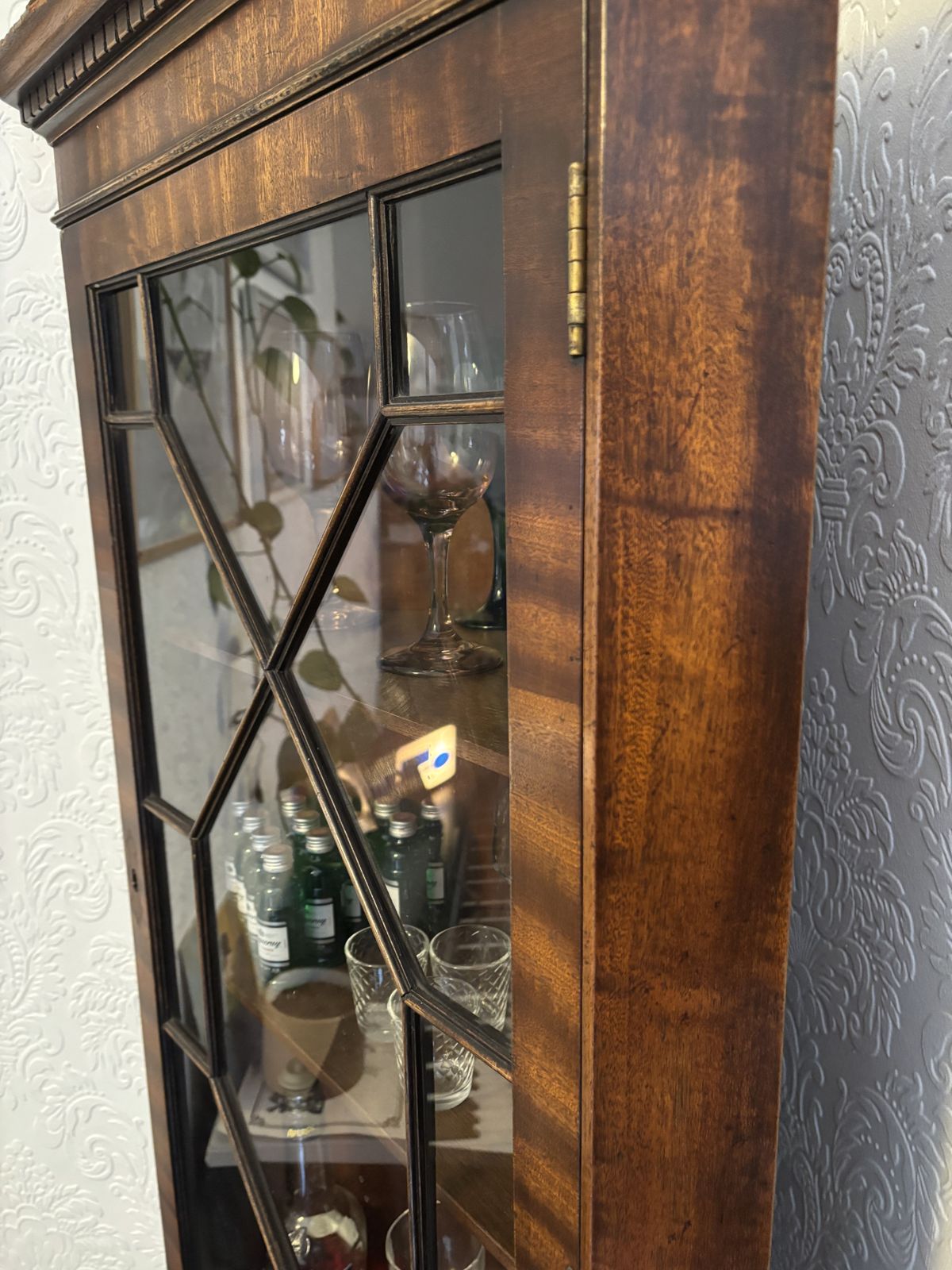 Furniture 1930’s Georgian Style Drinks Cabinet, Corner Unit, Mahogany photo