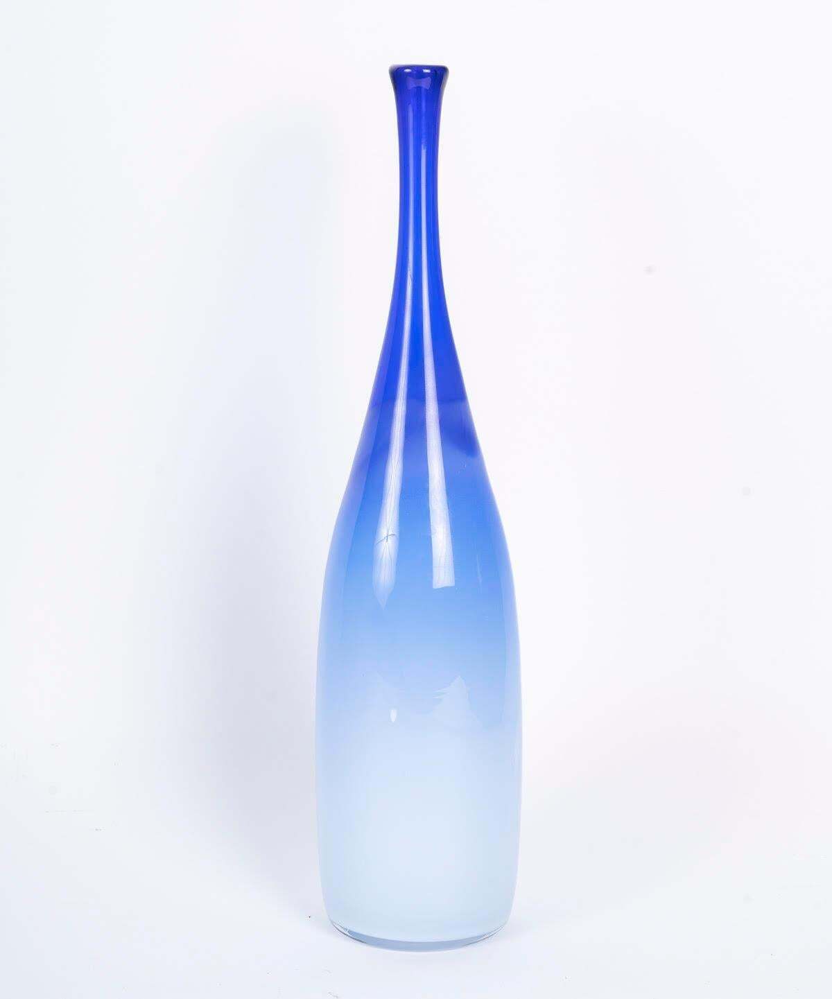 Blown Glass Vase By Floris Meydan And Royal Leerdam, 20th Century. photo Home Decor