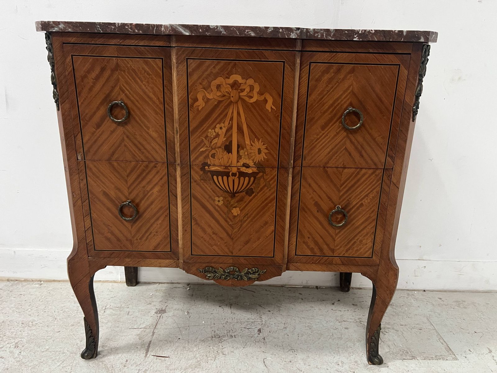 Transition Style Marquetry Chest Of Drawers With A Projecting Top, 20th Century photo furniture