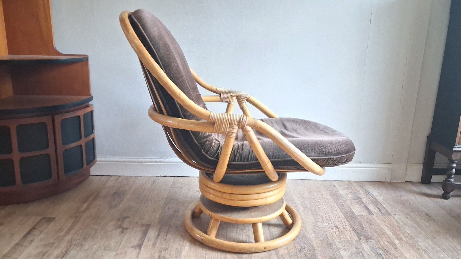 Original 1970's Angraves "Invincible" Mid Century Bamboo Swivel Armchair photo furniture