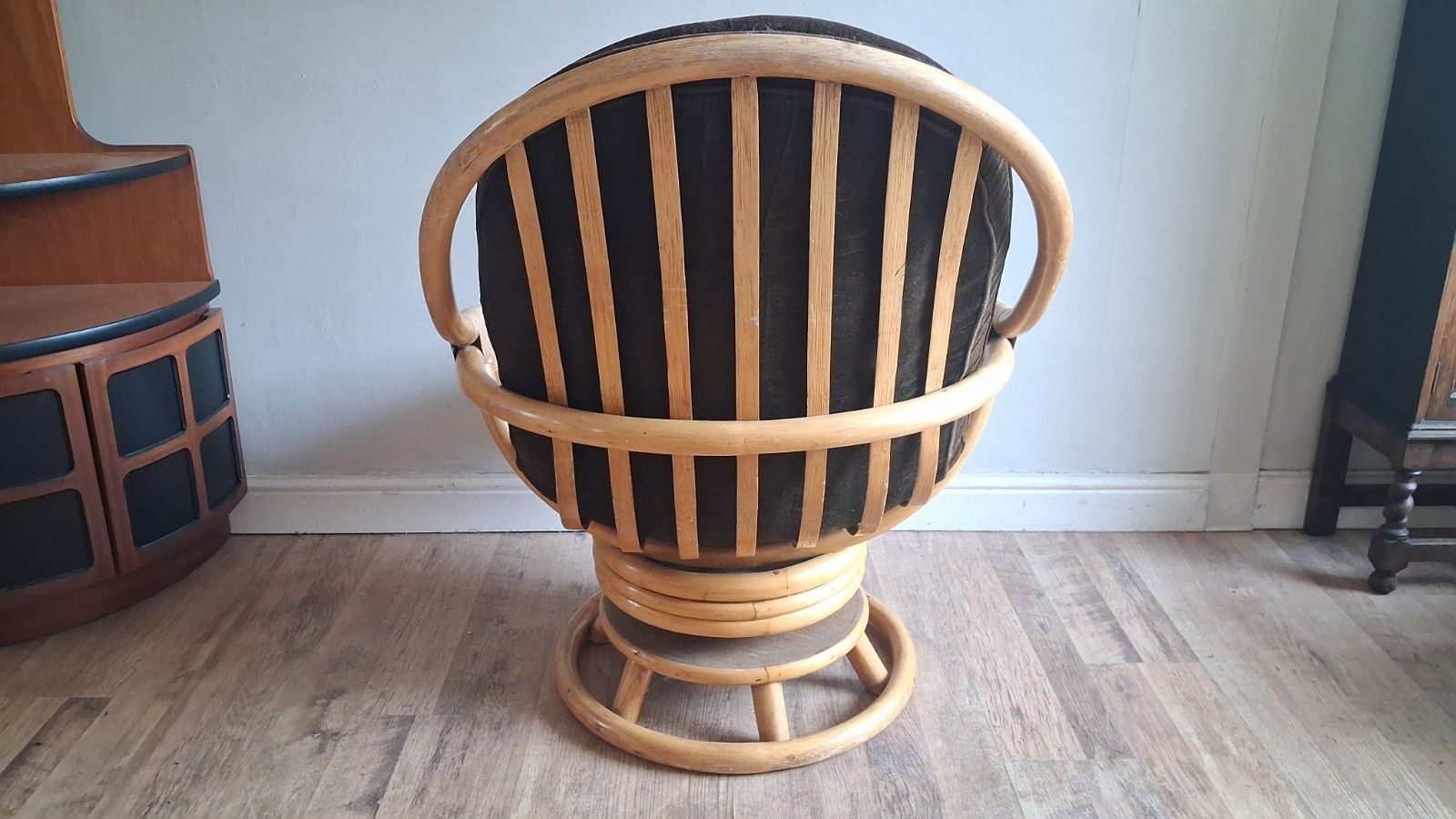 Original 1970's Angraves "Invincible" Mid Century Bamboo Swivel Armchair photo Furniture