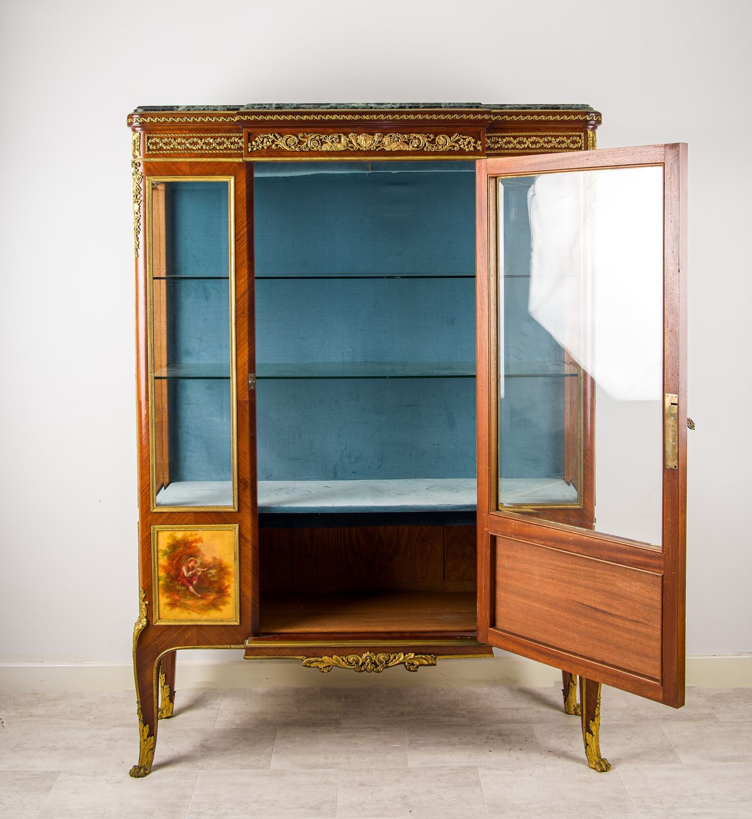 Exceptional French Kingwood Vernis Martin & Ormolu Mounted Vitrine Cabinet   In The Manner Of François Linke photo for sale