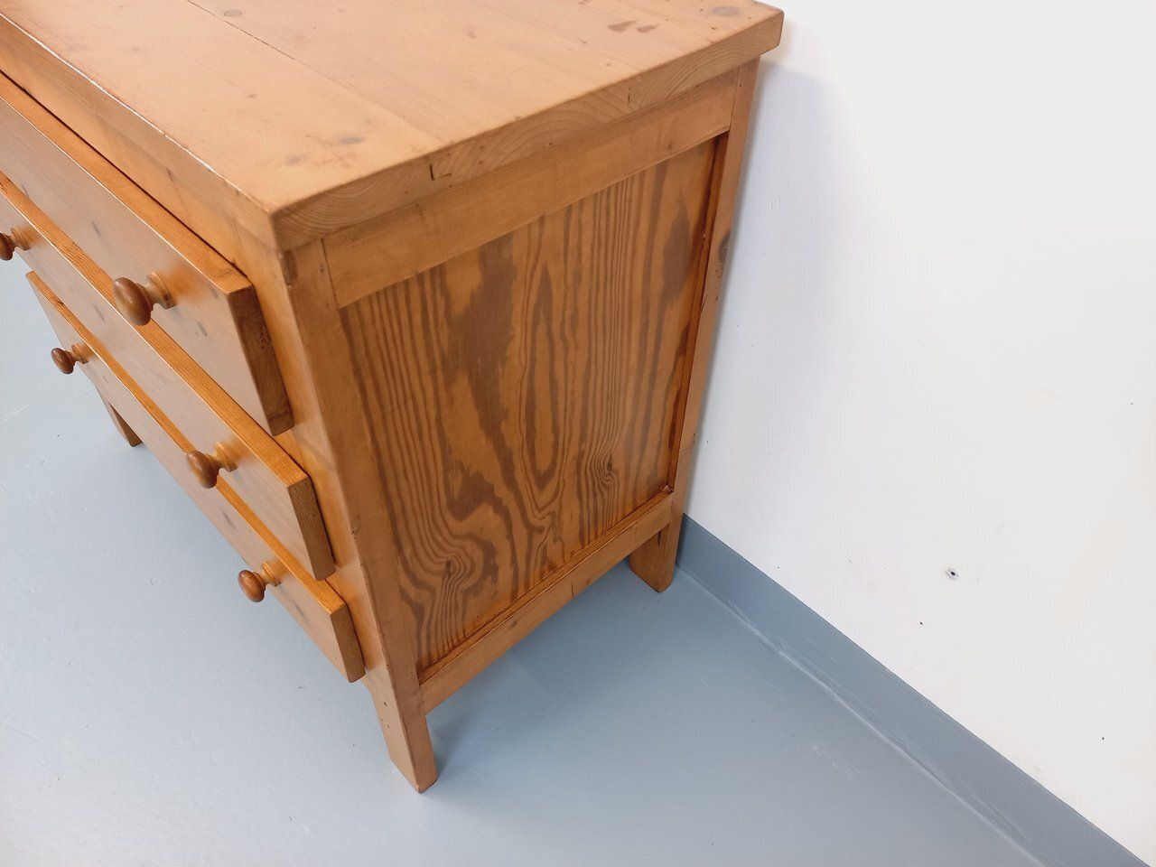 photo for sale Rustic Chest Of Drawers With 3 Pine Drawers