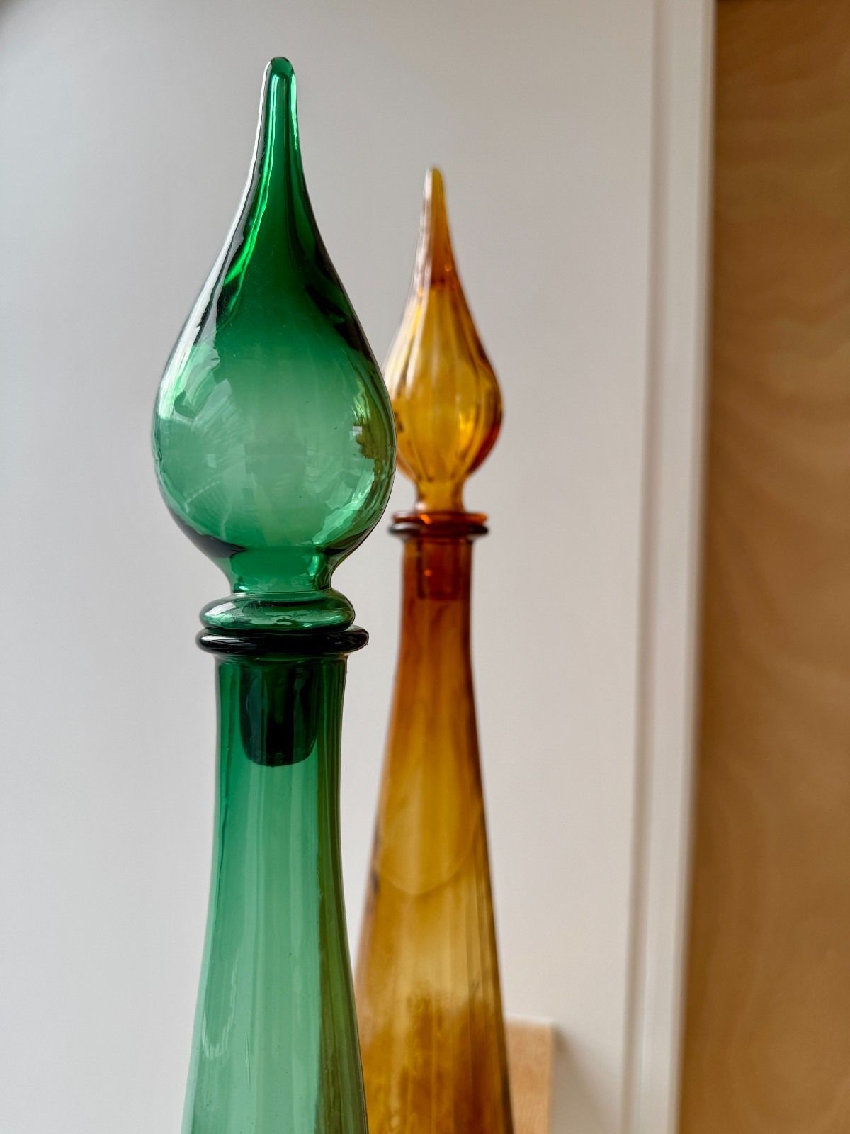 photo vinterior Xl Amber Glass Empoli Genie Bottle With Stopper (Slightly Damaged) 67cm A/F