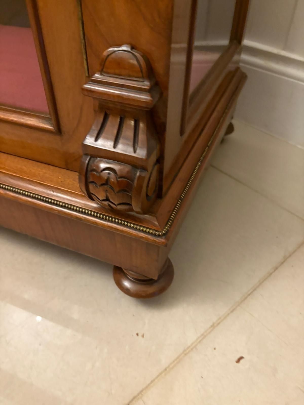 photo buy Attractive Antique Mid 19th Century Inlaid Mahogany Display Cabinet