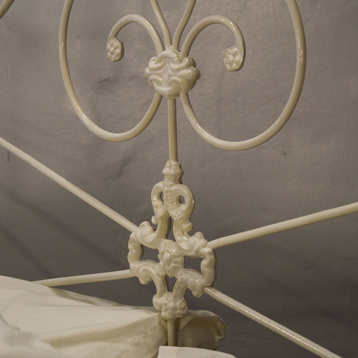 King Cast Iron Antique Bed In Ivory And Brass, Circa 1880 photo for sale