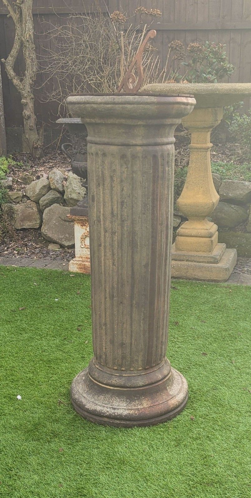 Vintage Style English Stone Reeded Sundial Garden Column Delivery Available Uk. 0045. photo vintage