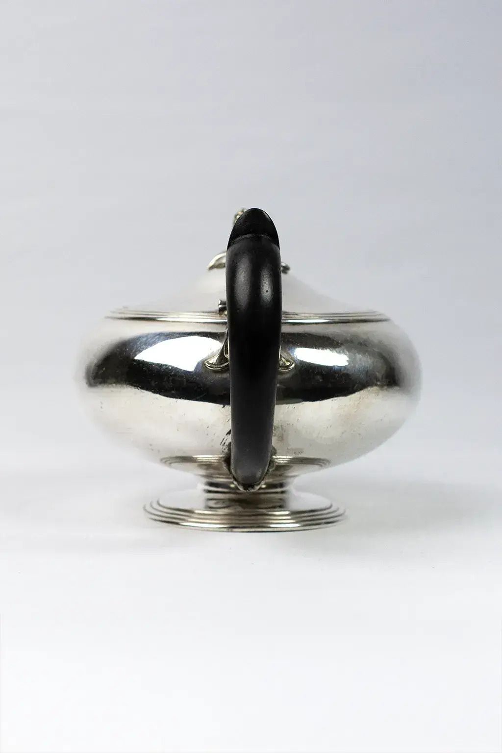 Christofle Teapot In Silver Plated Metal And Blackened Wood – Triple Filet Model, Late 19th Century photo vintage