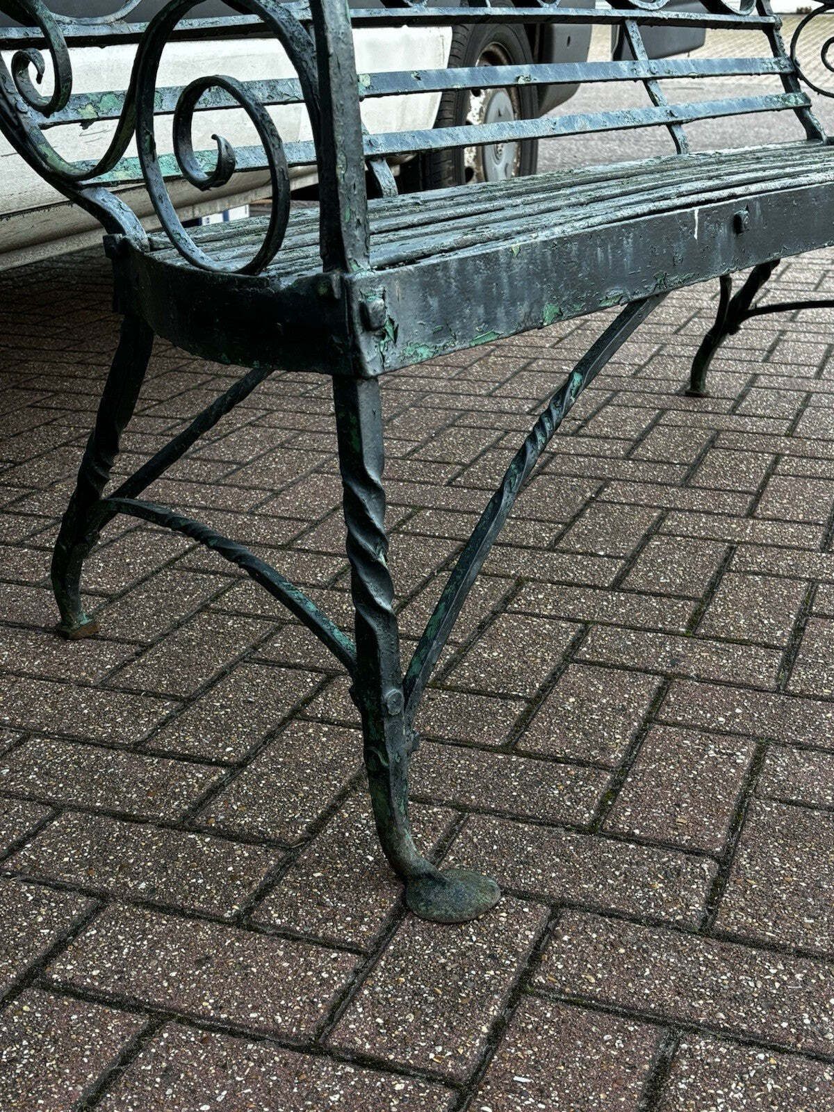 Regency Cast Iron Garden Bench. Superb Quality. photo for sale